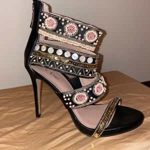 Bebe heels